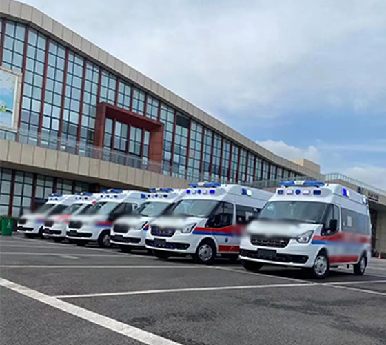 博尔塔拉服务车队展示